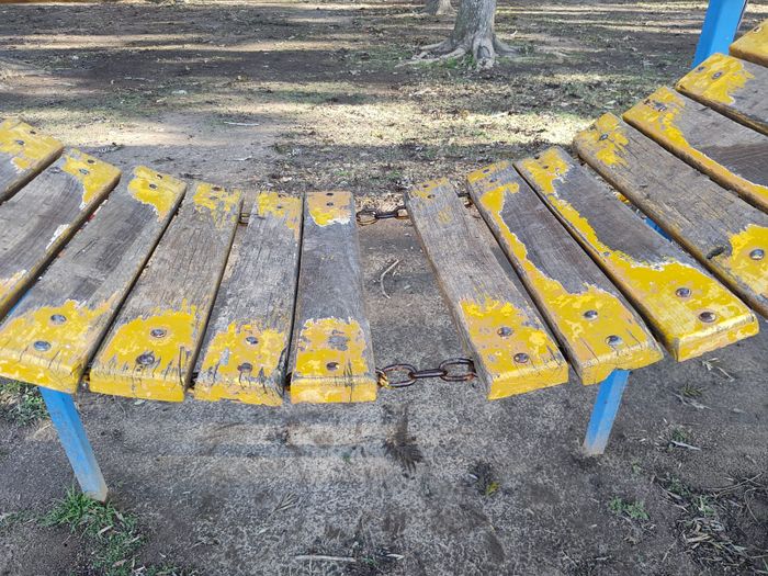 juegos deteriorados plazas