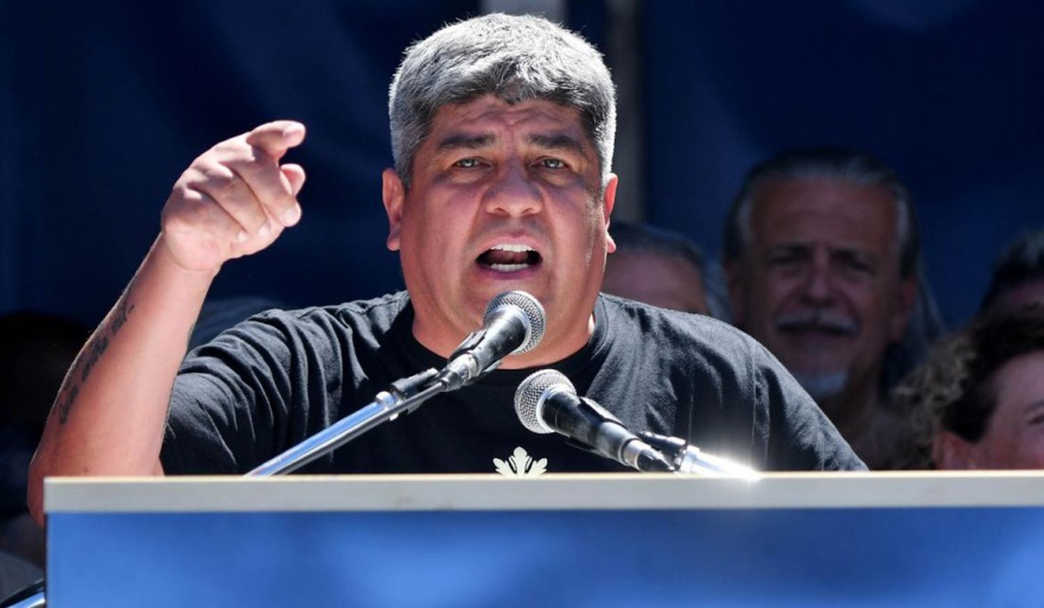 Inquieto. Se mostró Pablo Moyano ante la media sanción de la ley ómnibus