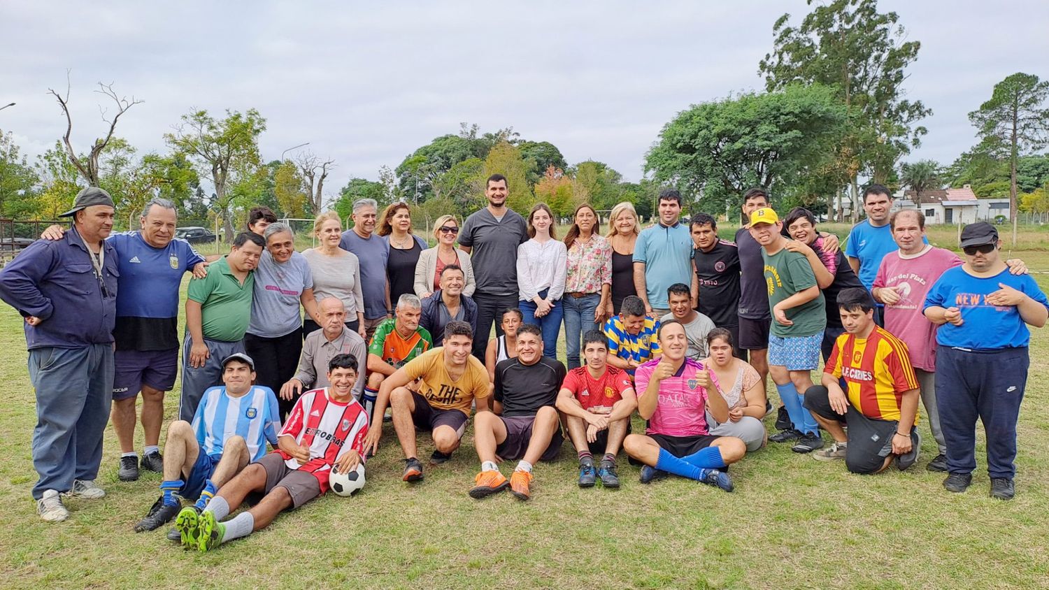 Clases de fútbol: AIADRES contará con un profesor de la subsecretaría de deportes