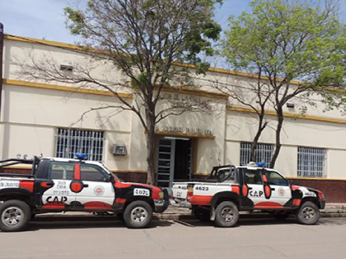 Devoto: motociclista con lesiones graves luego de chocar con un automóvil