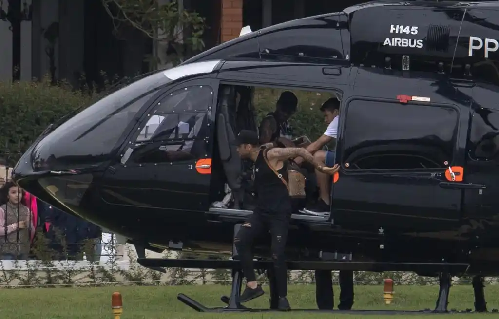 Neymar, apoyado ante la denuncia por violación