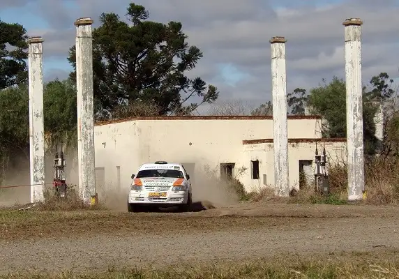 El binomio Rogmanoli-Colombo se quedó con la Primera Etapa del Rally  