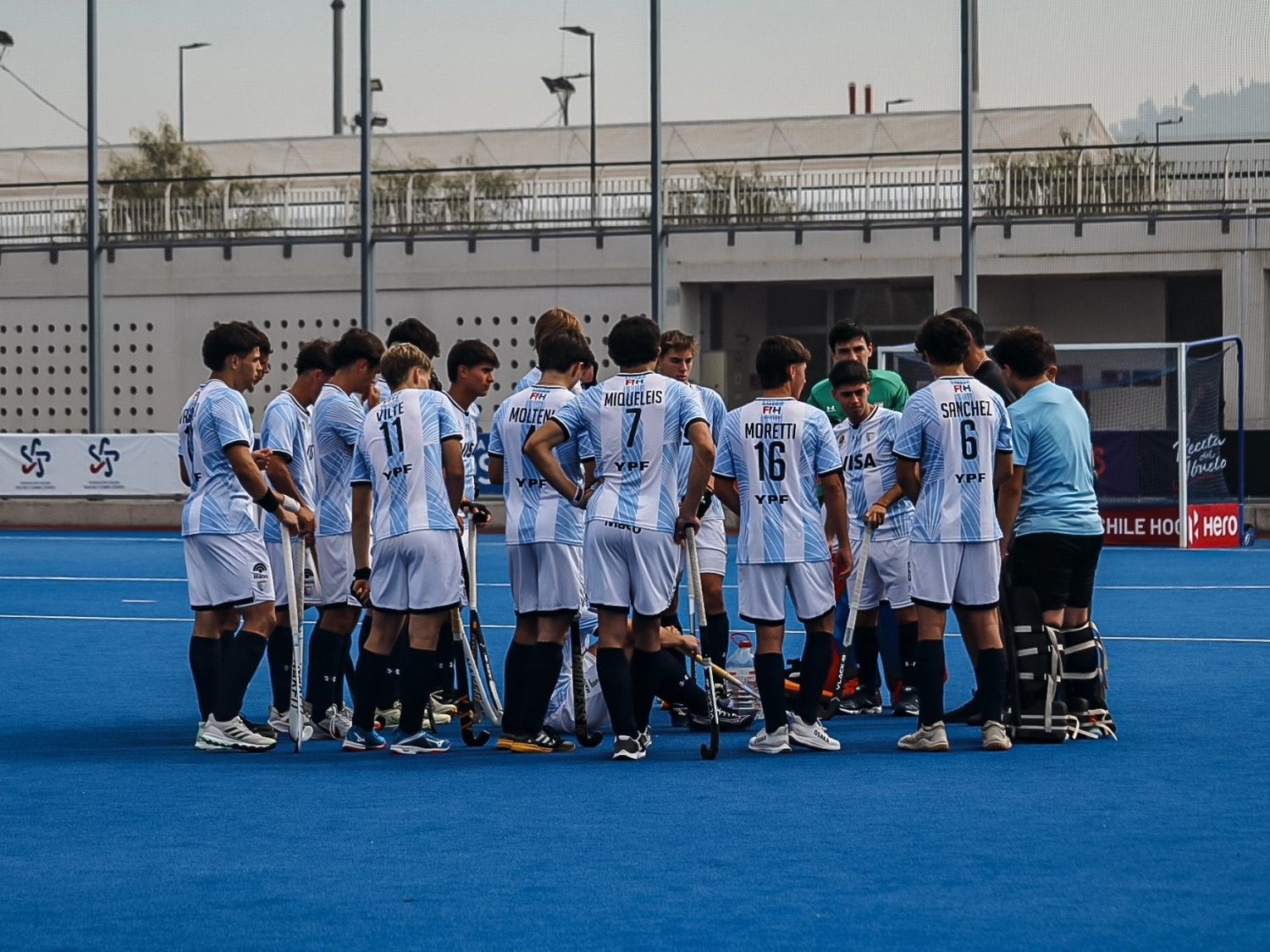 Facundo Arce se concentra con el seleccionado Sub 18