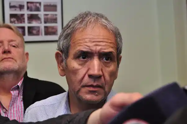 En Paraná, Palazzo adelantó que pedirá reapertura paritaria