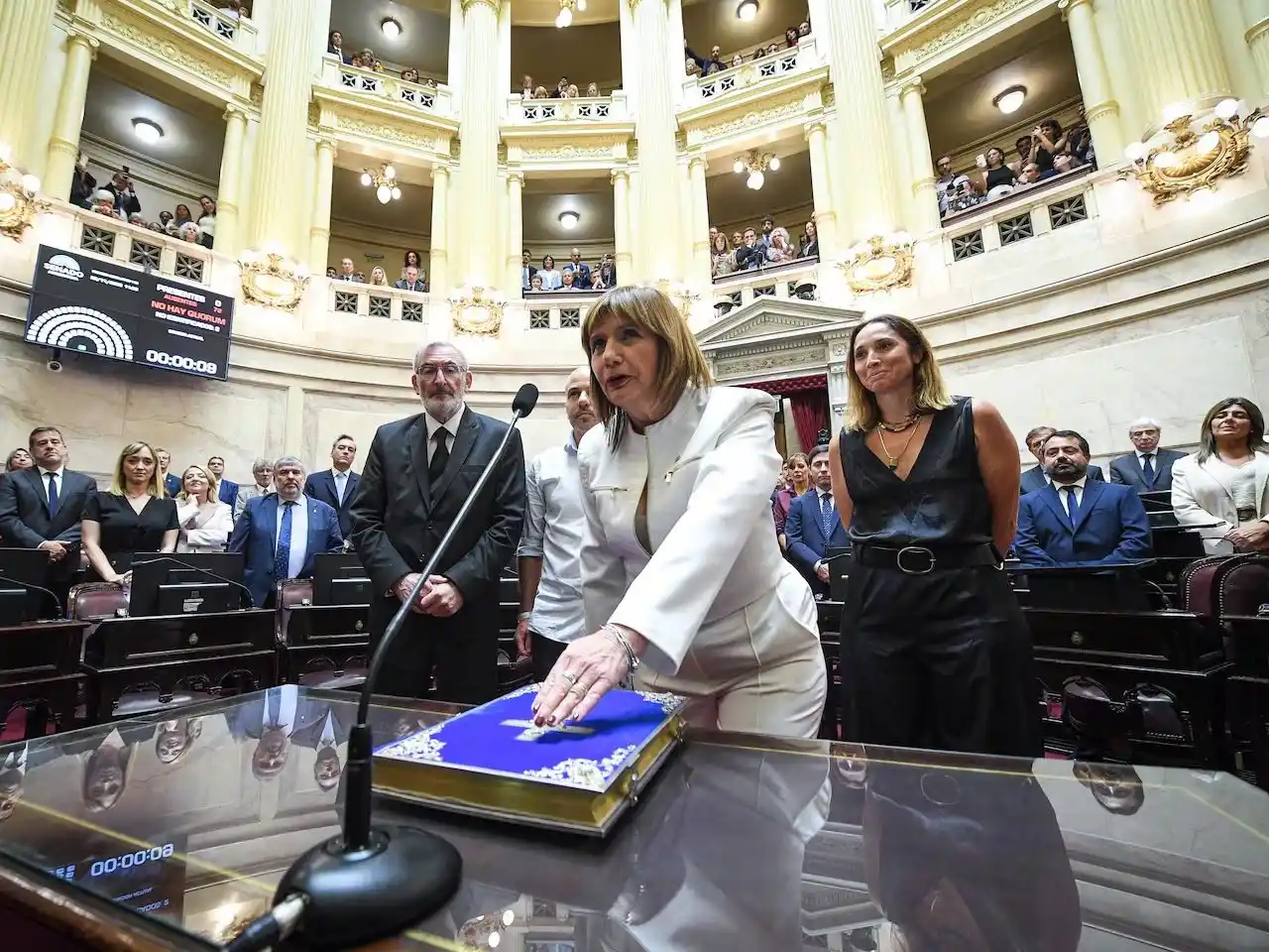 La exfuncionaria planea reuniones con todos los bloques, incluido el kirchnerista.