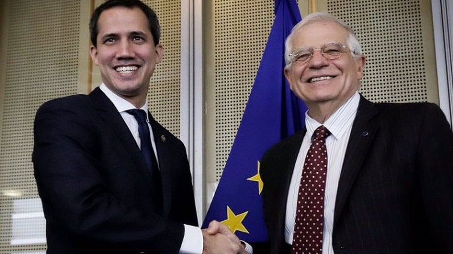 Josep Borrell apoya la iniciativa de Guaidó: «la crisis solo se puede resolver con la negociación»