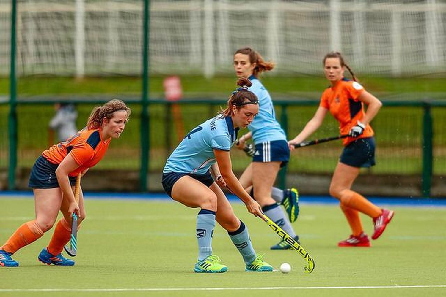 María Paz Lunghi logró el ascenso en el hockey francés