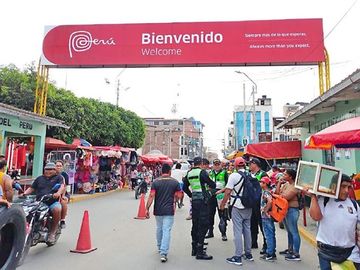 En Perú cierran agencias de viaje que servían de fachada para el tráfico de migrantes venezolanos