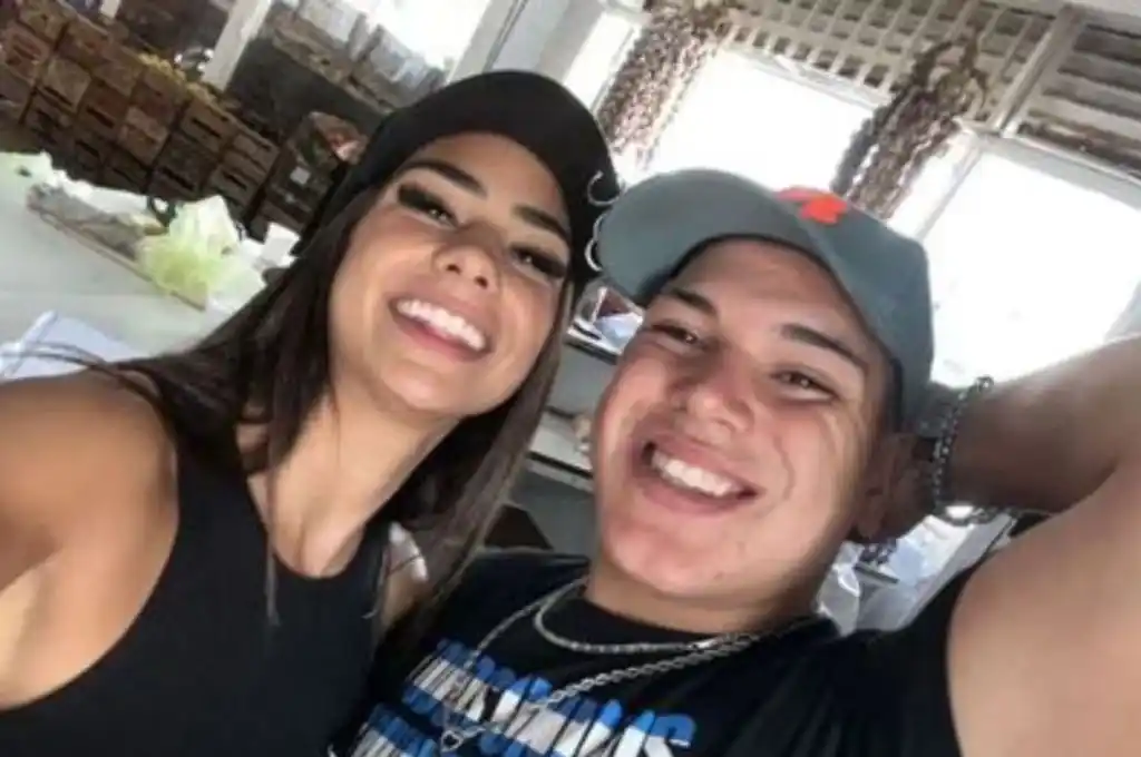 Daniela Celis-Thiago Medina