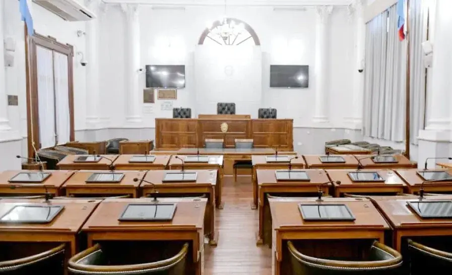 La reglamentación del artículo 60 fue aprobada en el Senado y generó nuevas diferencias políticas