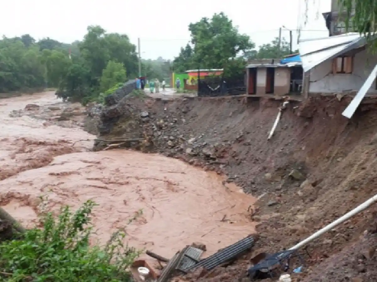 Evacuan a más de 1.000 familias por la crecida del Pilcomayo