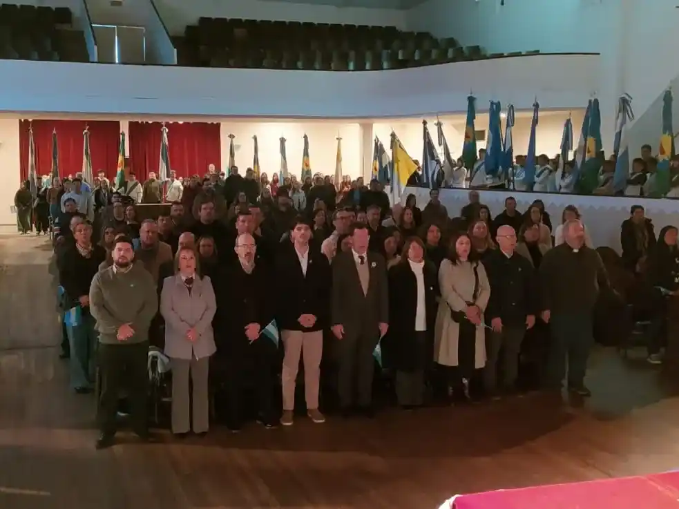 El acto oficial se desarrolló en el Teatro Español