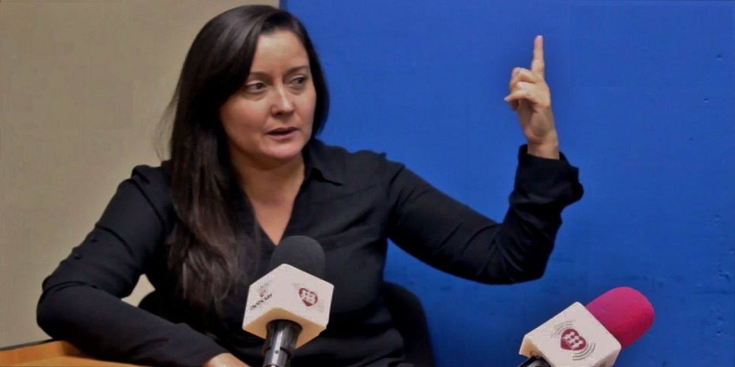 Rocío San Miguel: Maduro reduce presencia de militares en su gabinete