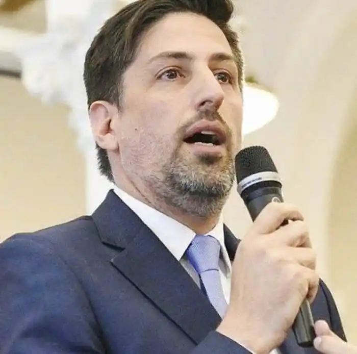 El Gobierno convocó para el jueves a gremios y provincias