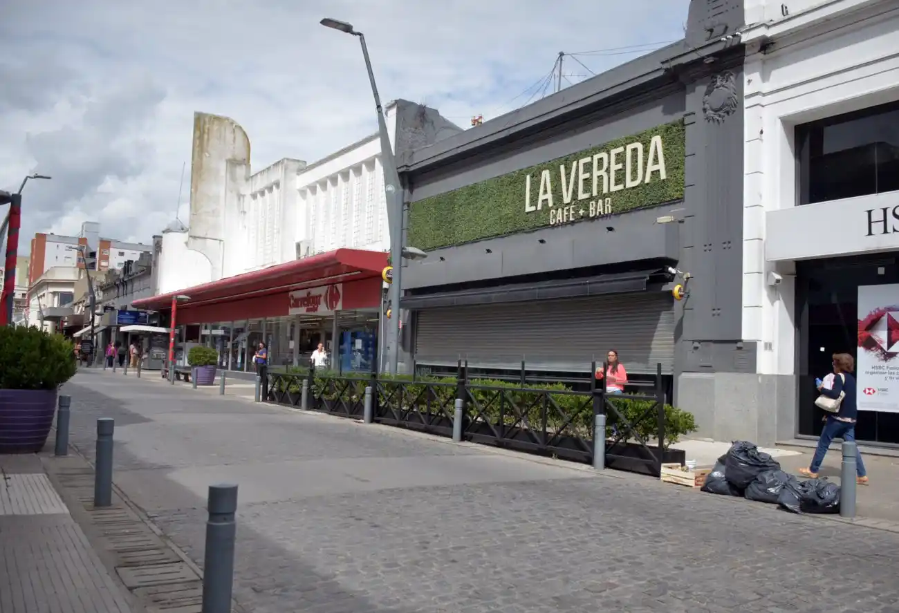 Comenzó a regir el "aislamiento social, preventivo y obligatorio" hasta el 31 de marzo