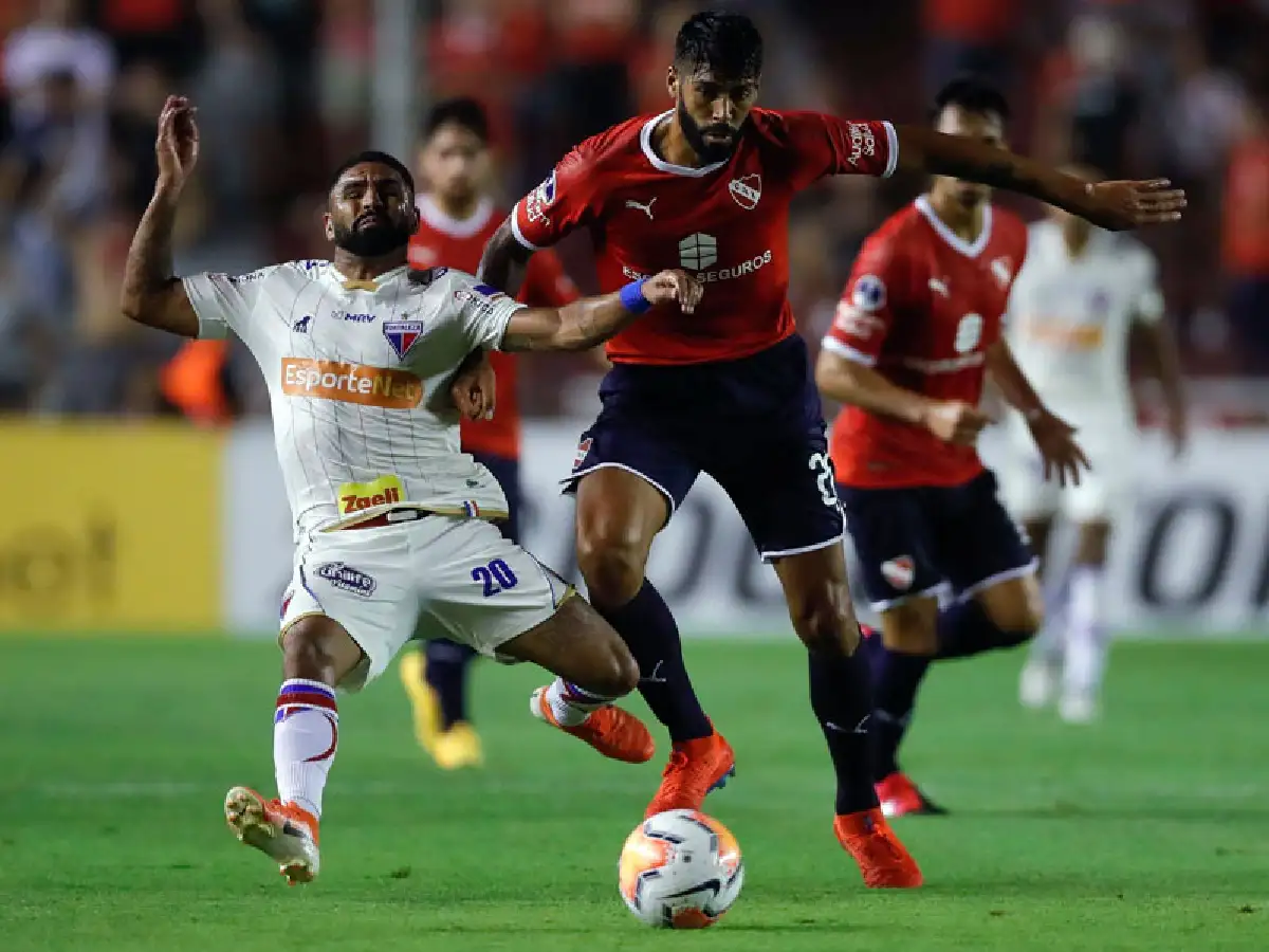 Independiente juega en Brasil