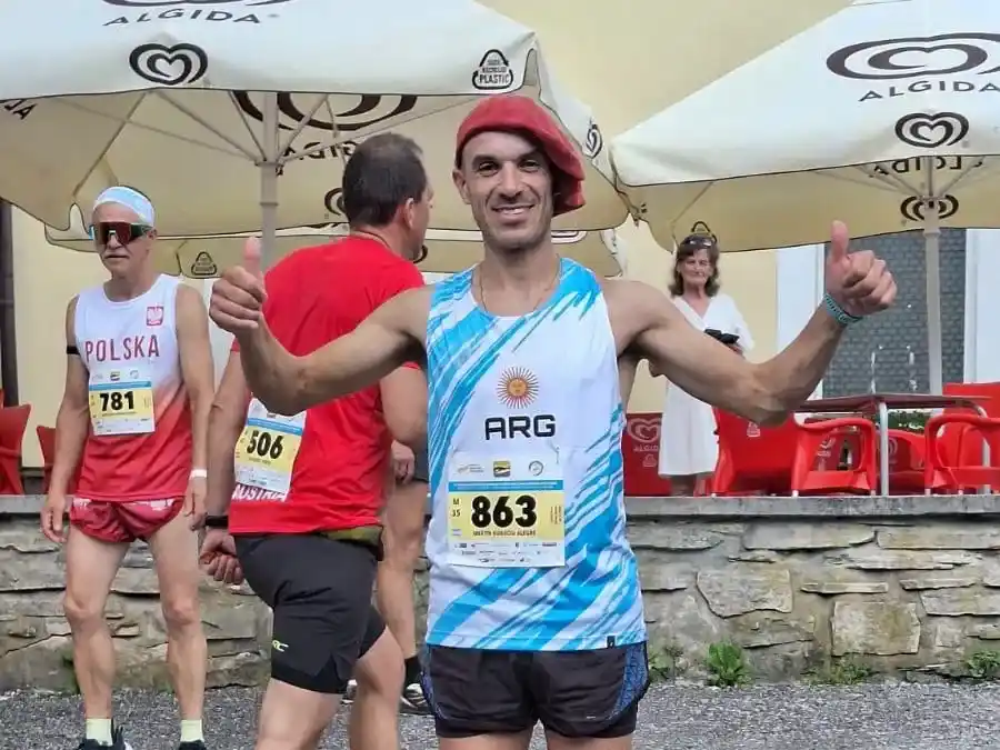 Martín "El Látigo" Alegre completó el exigente Kilómetro Vertical en el Mundial de República Checa