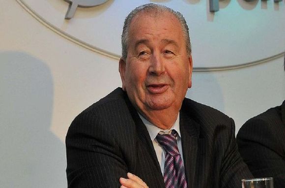 Controversias de “El Presidente”: Qué es real y cuánto hay de ficción en la relación de Julio Grondona con Sergio Jadue