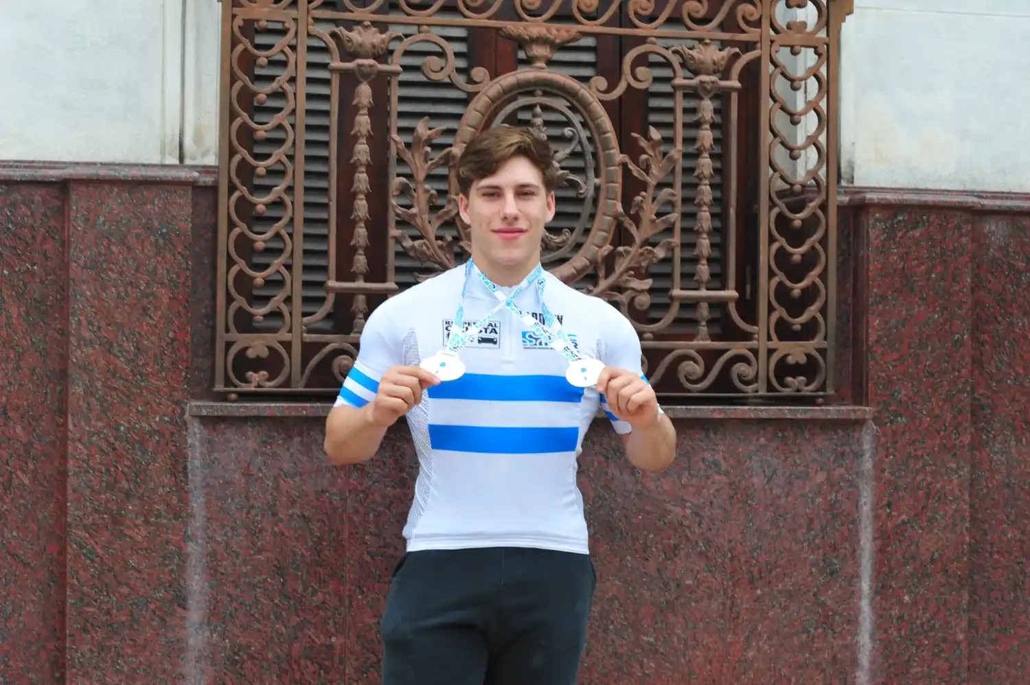 El pedalista sanfrancisqueño Iñaki Serrano