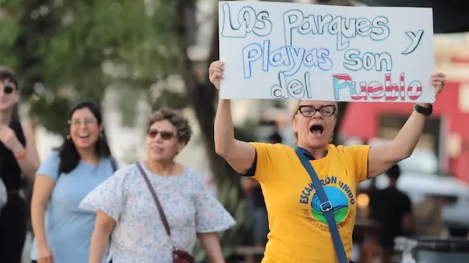 ¡PUERTORRIQUEÑOS QUIEREN PLAYAS LIBRES! Activistas se movilizan para que sigan públicas