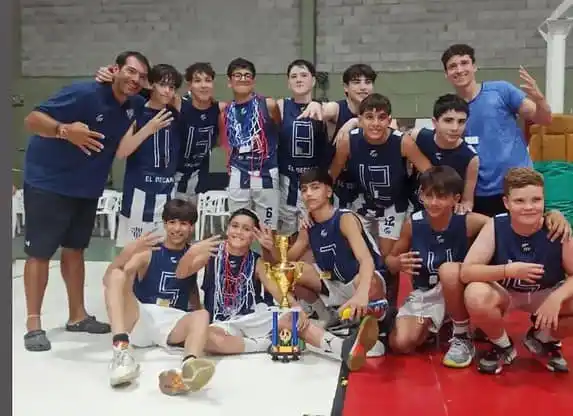 La categoría U13 de Rivadavia se coronó en la ABN