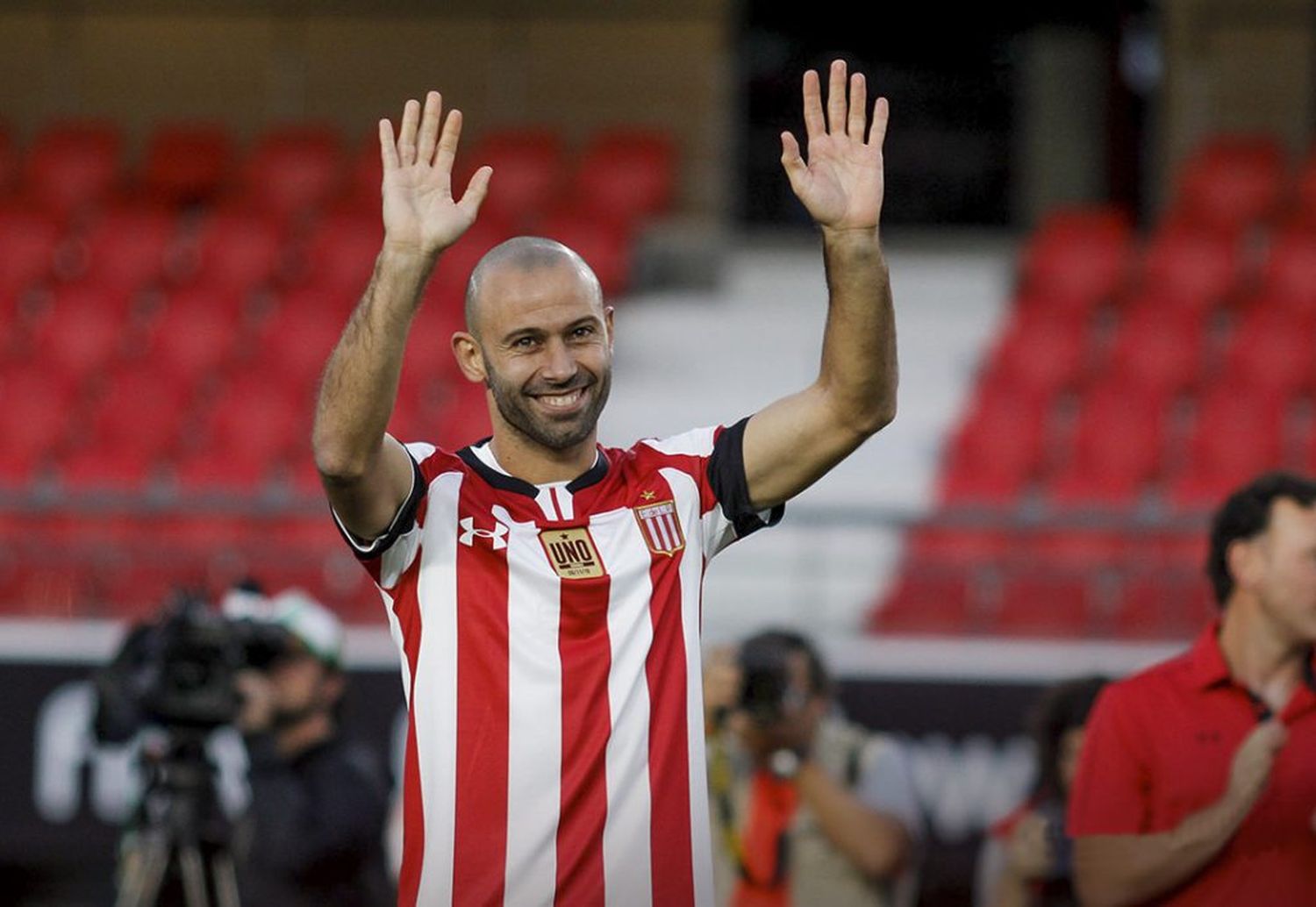 Mascherano brega por una continuidad laboral
