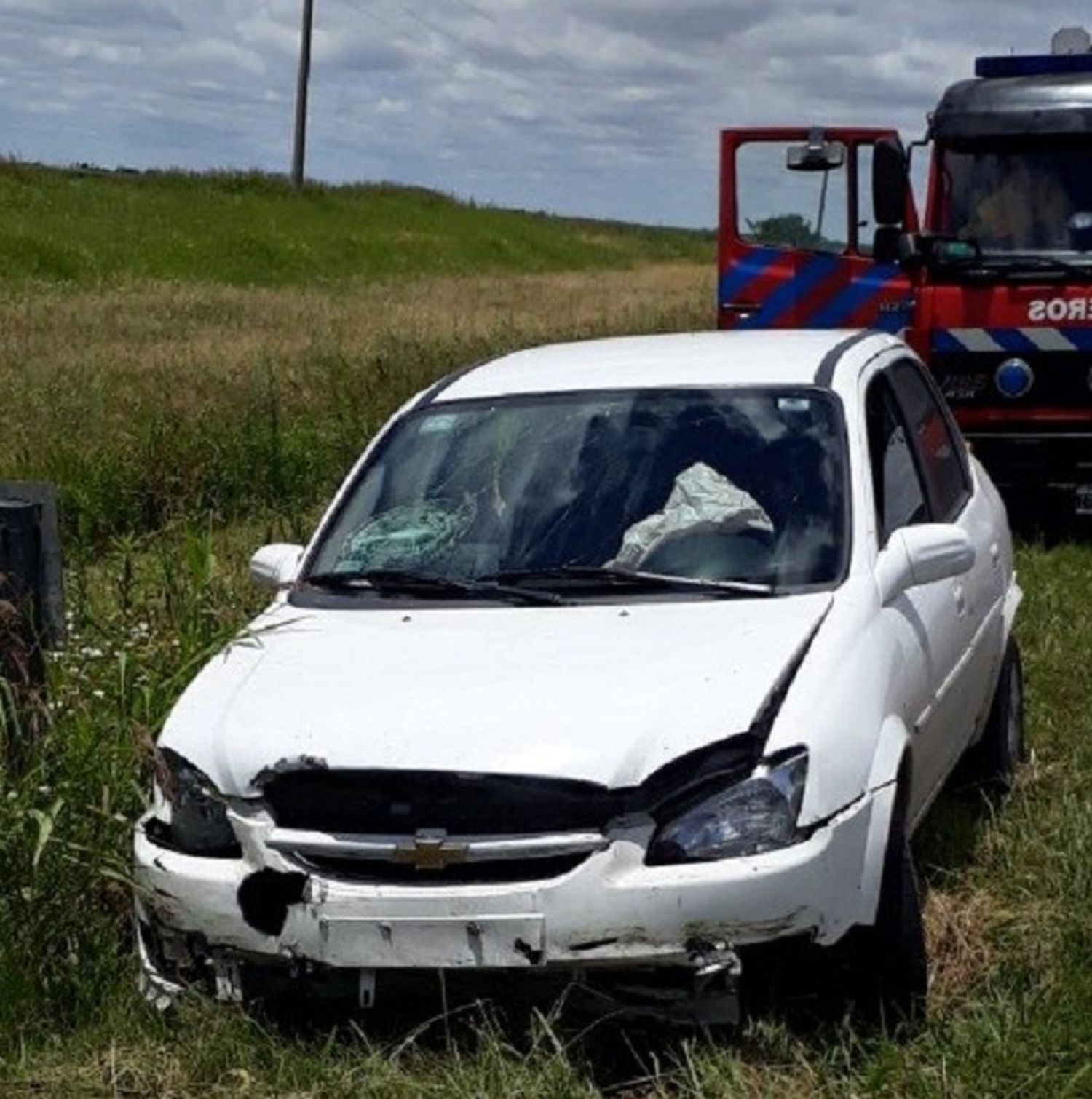 Despiste y vuelco en Ruta 12