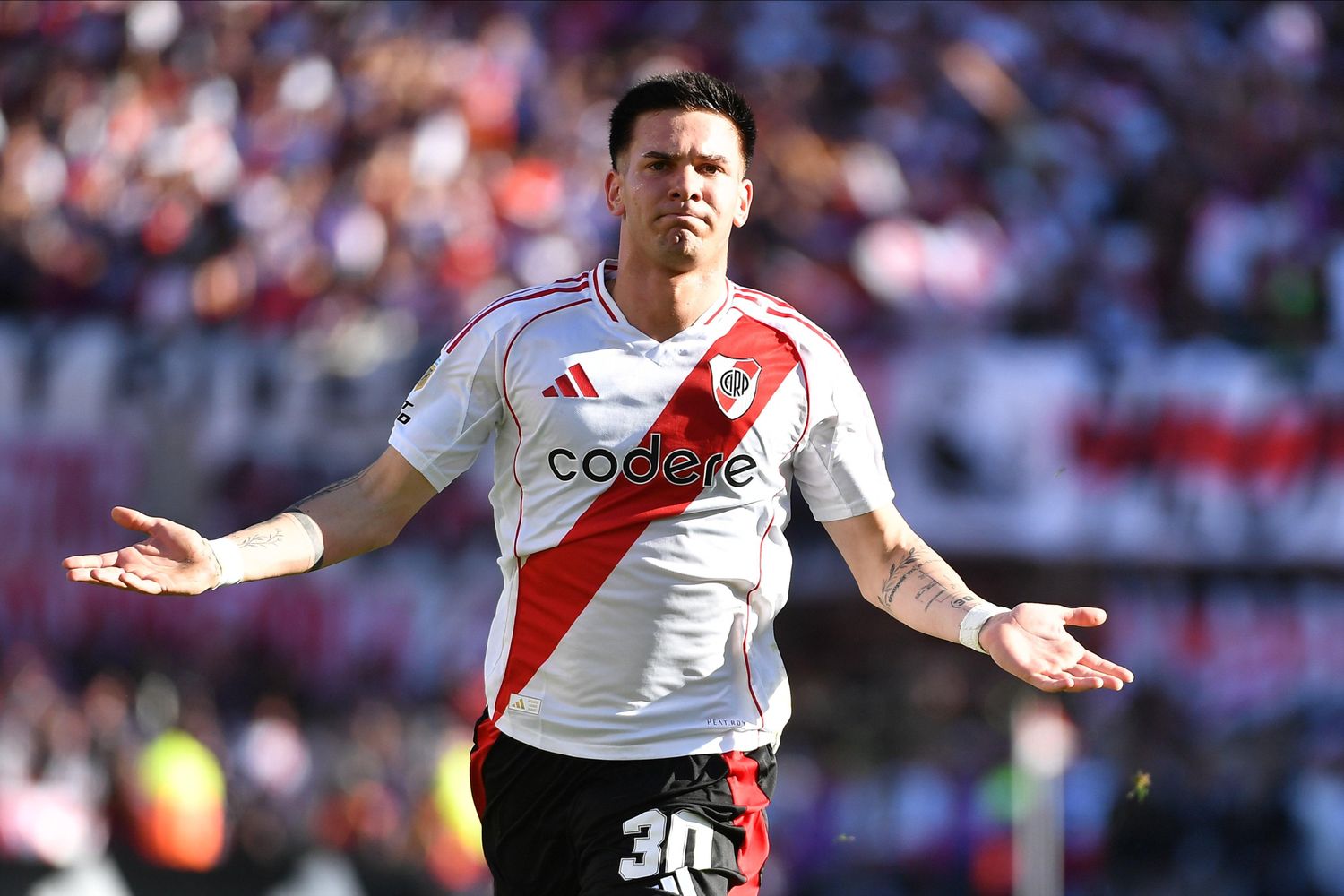 Mastantuono fue autor de un golazo frente al "Millonario".