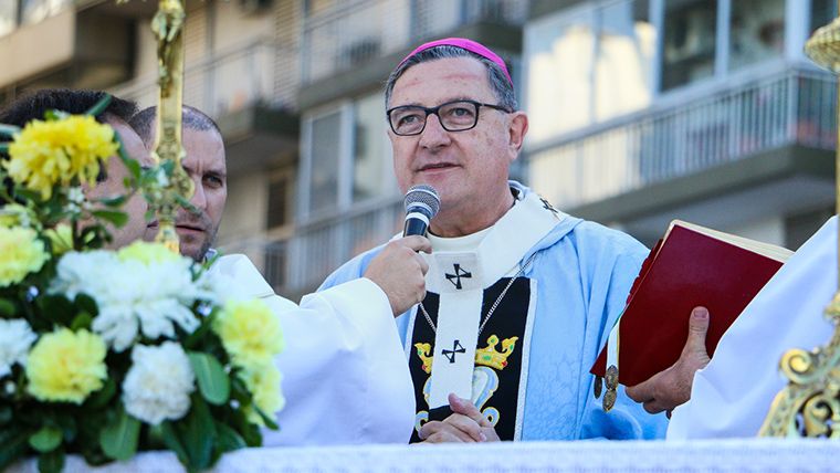 Arzobispo de Rosario, Eduardo Martín.