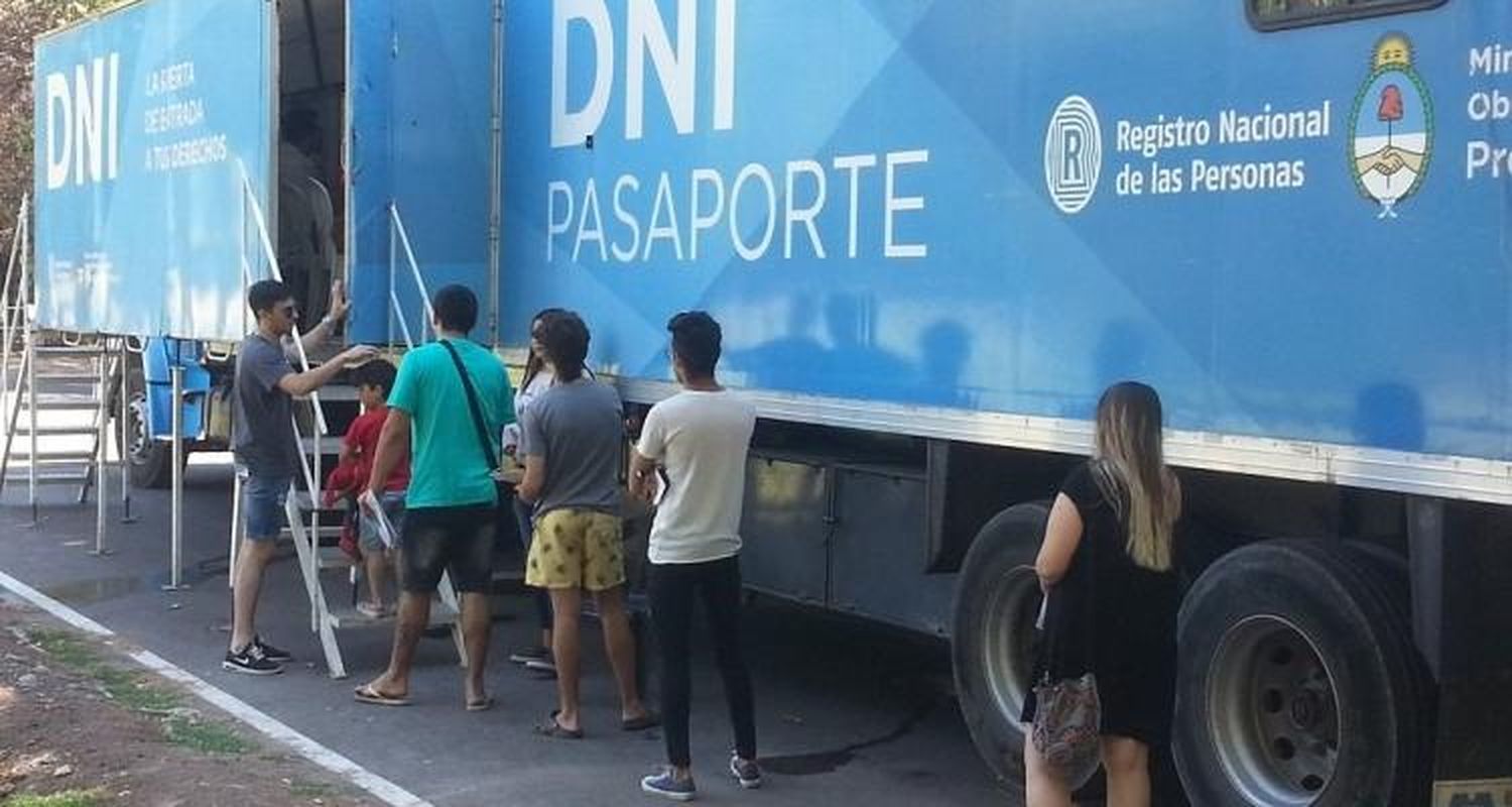 Gobernador Castro: Hoy, jornada para tramitar el DNI