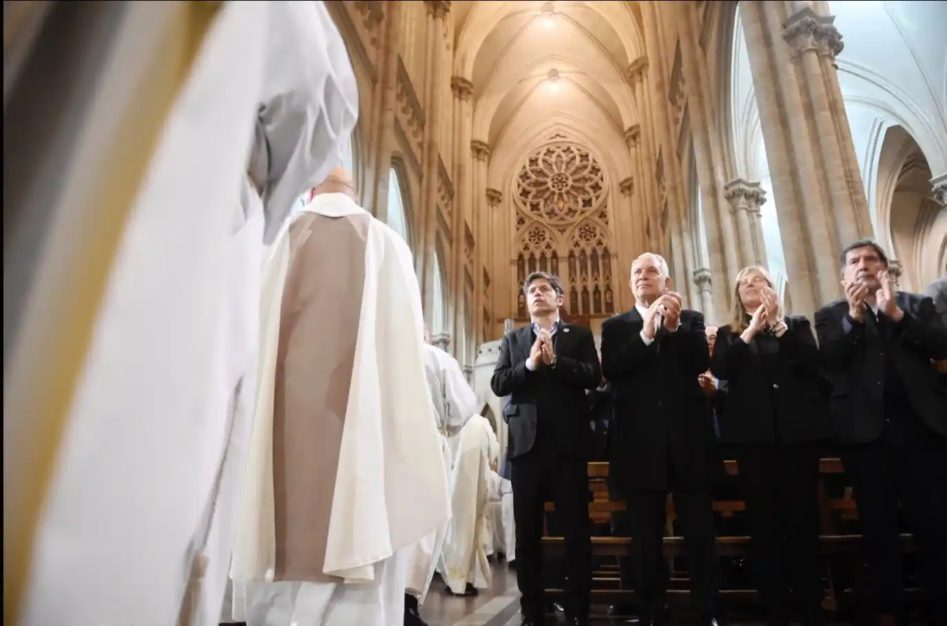 Kicillof, Alak, Álvarez Rodríguez y Sileoni en la Catedral en La Plata.