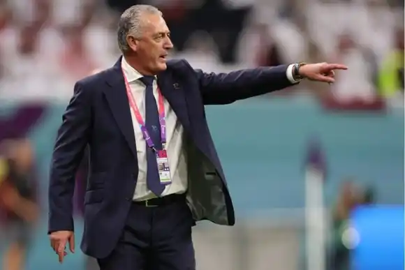 Alfaro celebró la victoria de Ecuador en el debut frente a Qatar: "Era el partido más importante del Mundial"