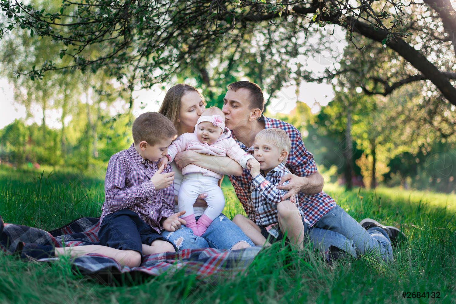 ¿Por qué las personas que tienen tres o más hijos envejecen antes?
