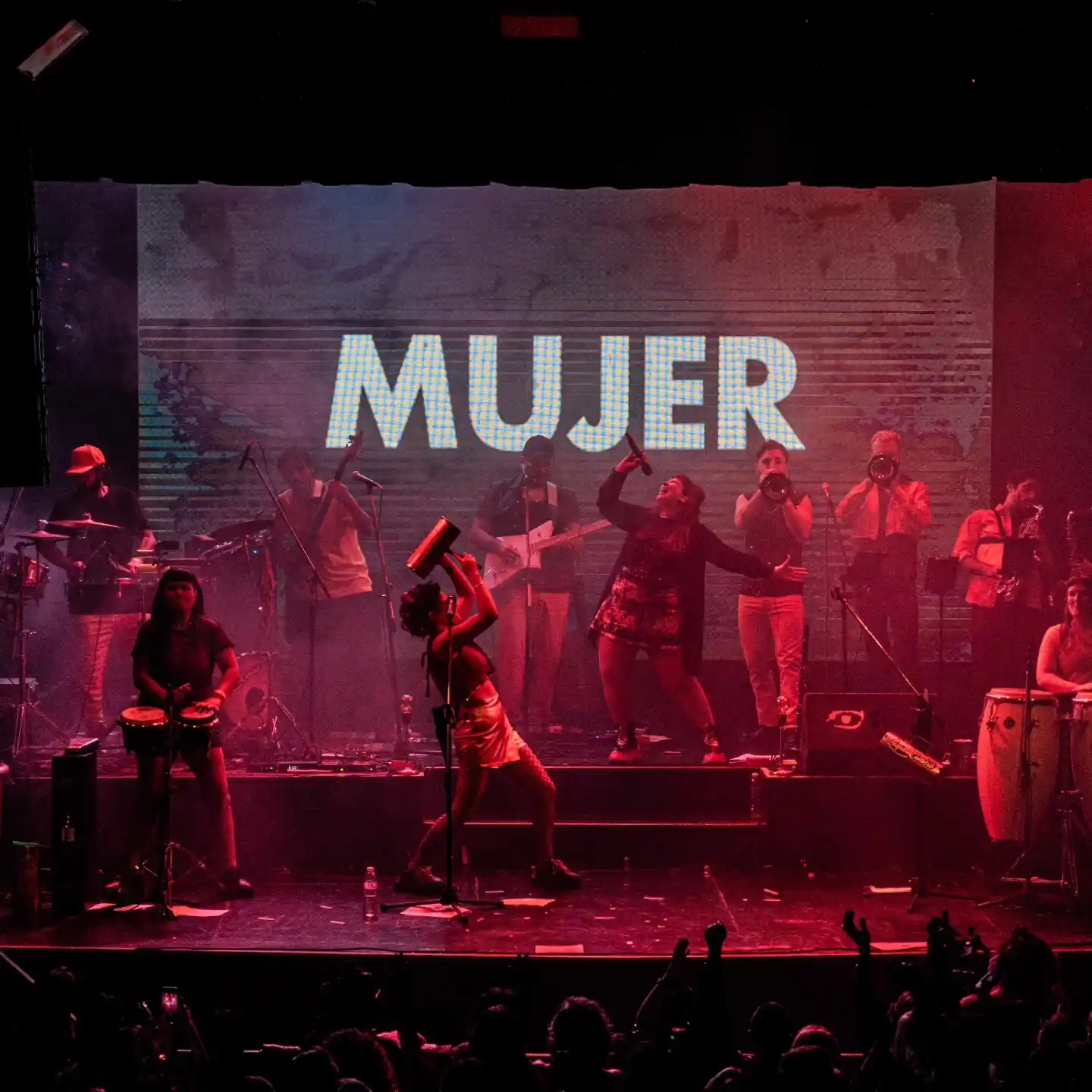 La orquesta LaqueteCumbió llega a San Pedro.