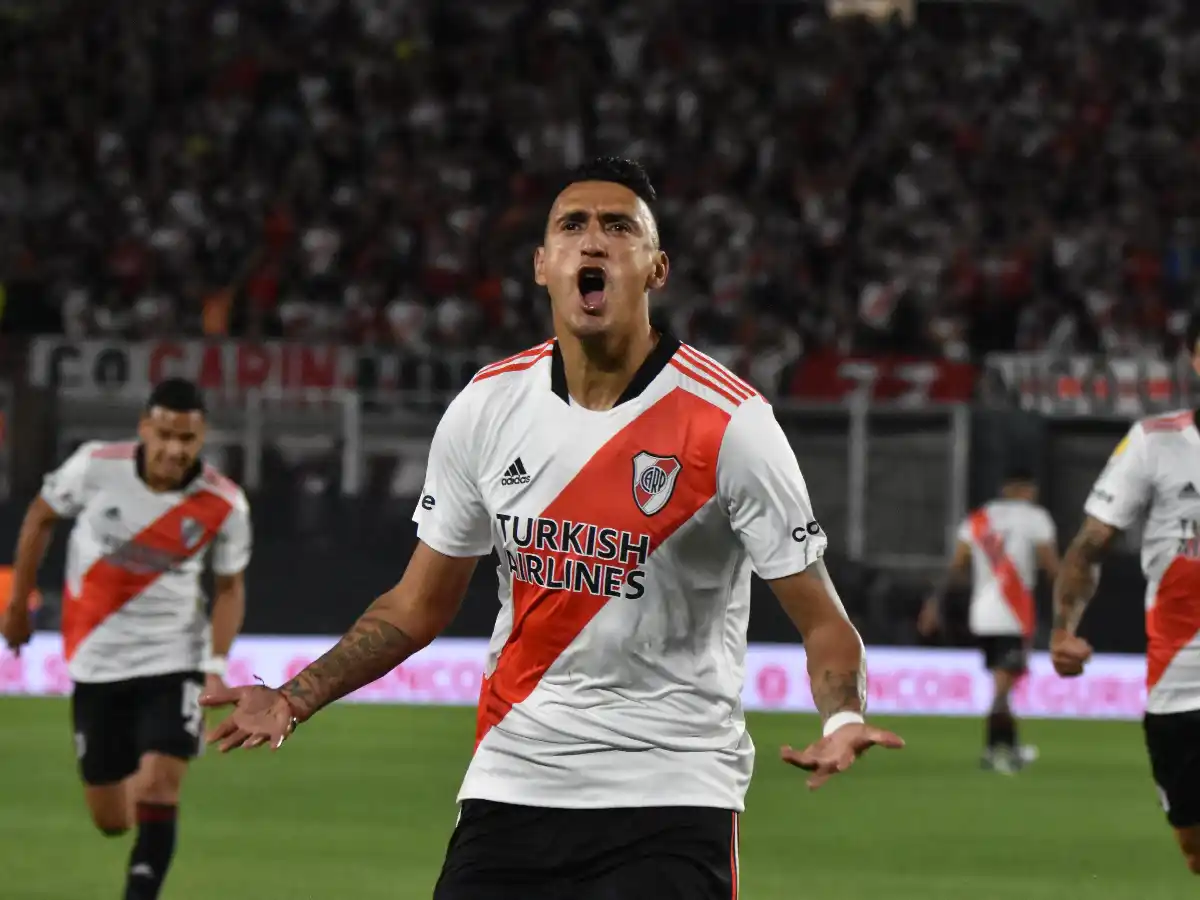 River trabajó mucho para sumar de a tres