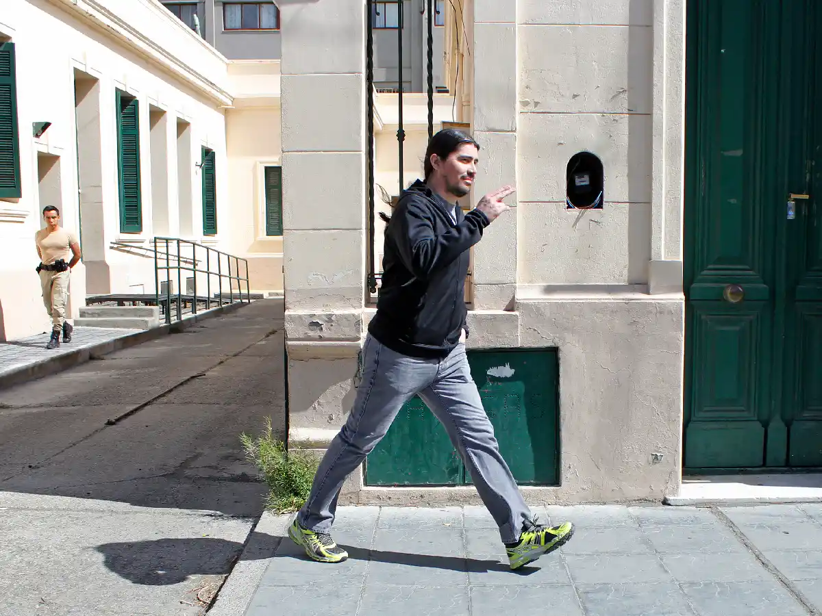 Martín Báez se presentó en el juzgado de Río Gallegos tras el pedido de detención