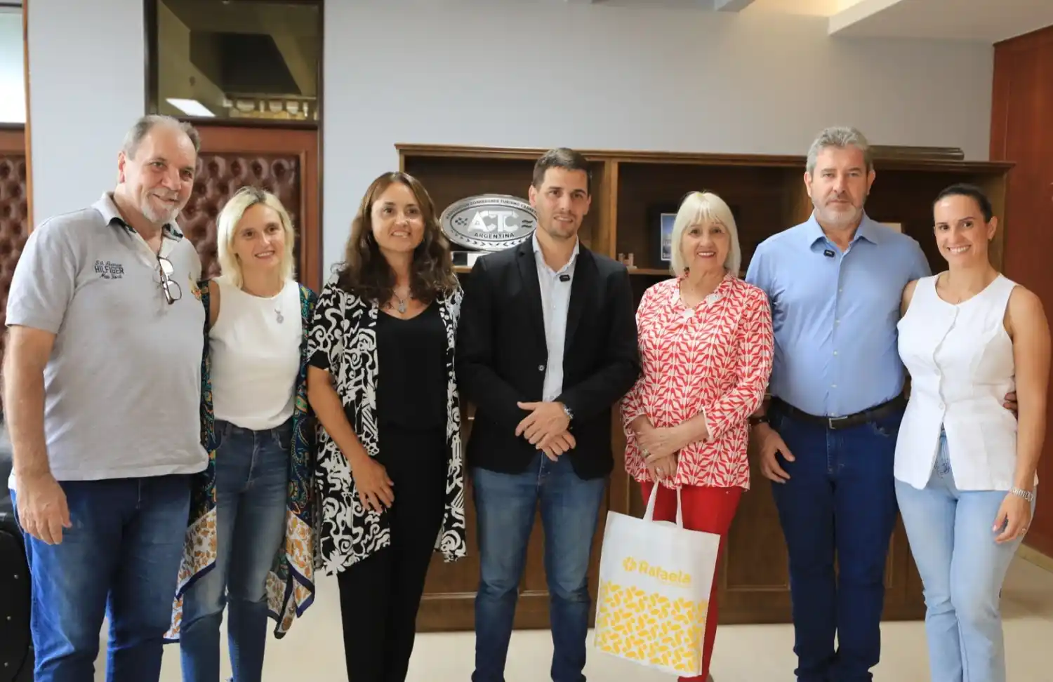 Leonardo Viotti recibió al intendente de Naranjal: se fortalece la relación comercial e industrial