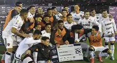 En los penales, Patronato dejó en el camino a Colón