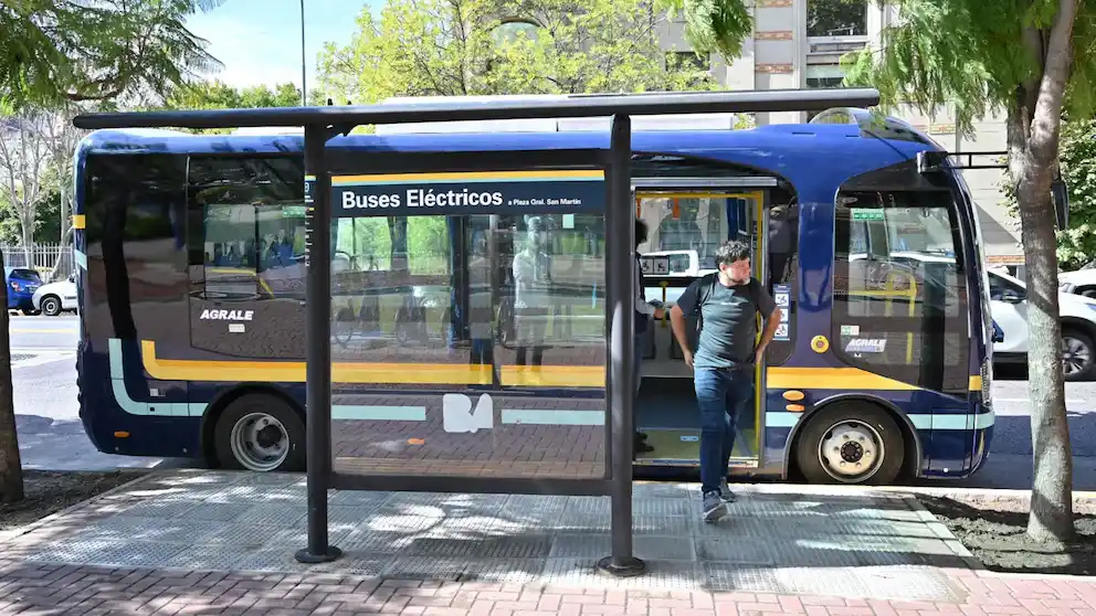 La Ciudad de Buenos Aires puso en marcha este año un servicio de buses eléctricos