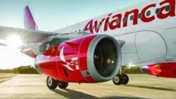 Avianca anuncia suspensión de sus vuelos desde y hasta Venezuela