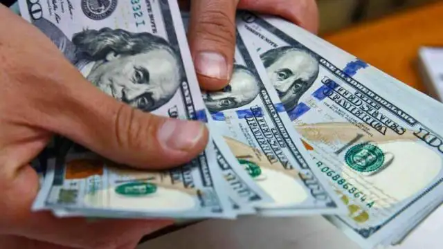 Sin intervención del Banco Central, el dólar cayó 88 centavos a 38,40 pesos 