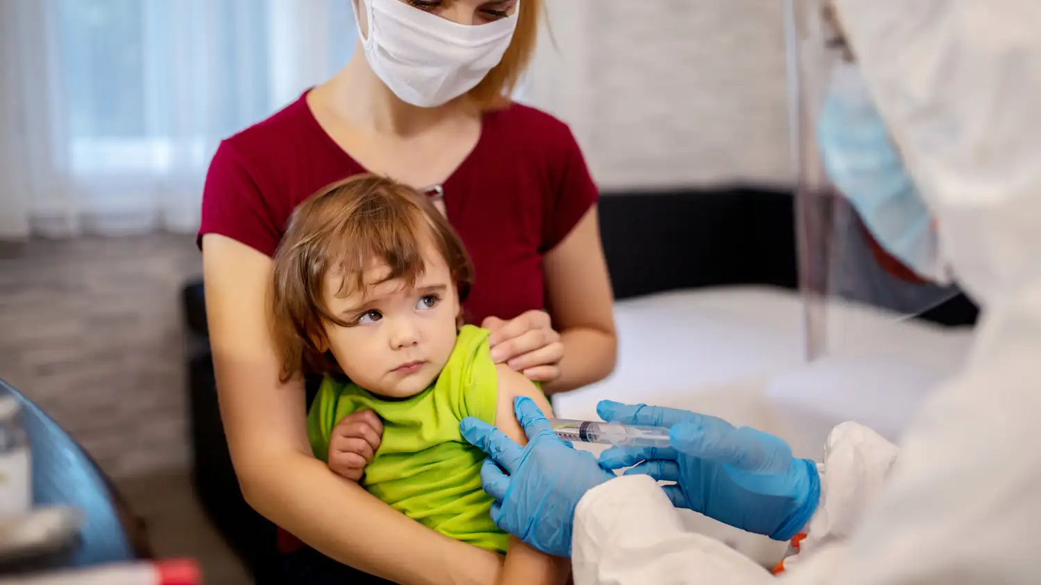 COVID Las vacunas aptas para niños estarían listas para 2022