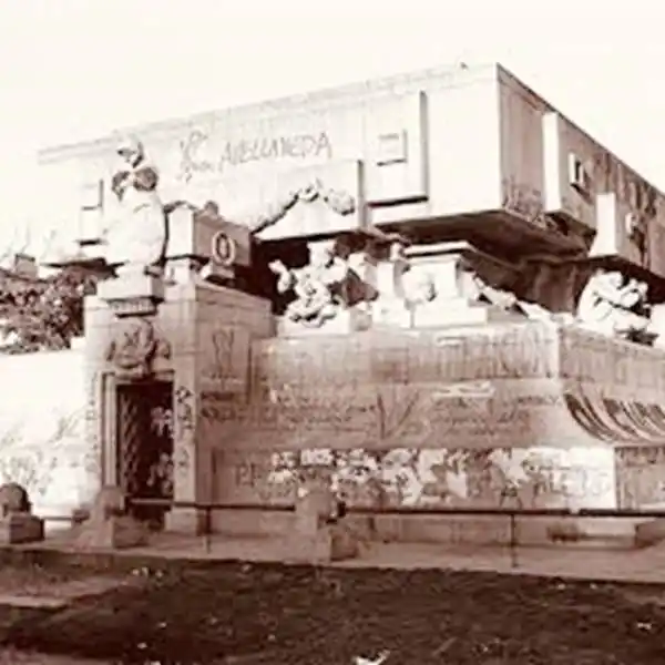 LORD BERNARDINO RIVADAVIA