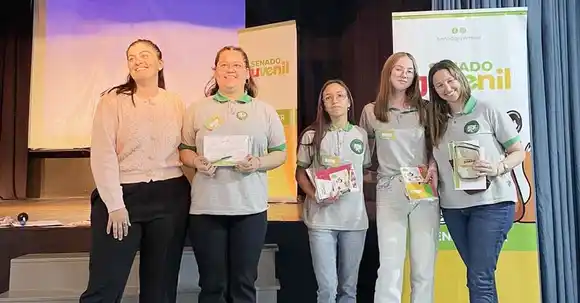 Escuela secundaria ganó el senado juvenil departamental