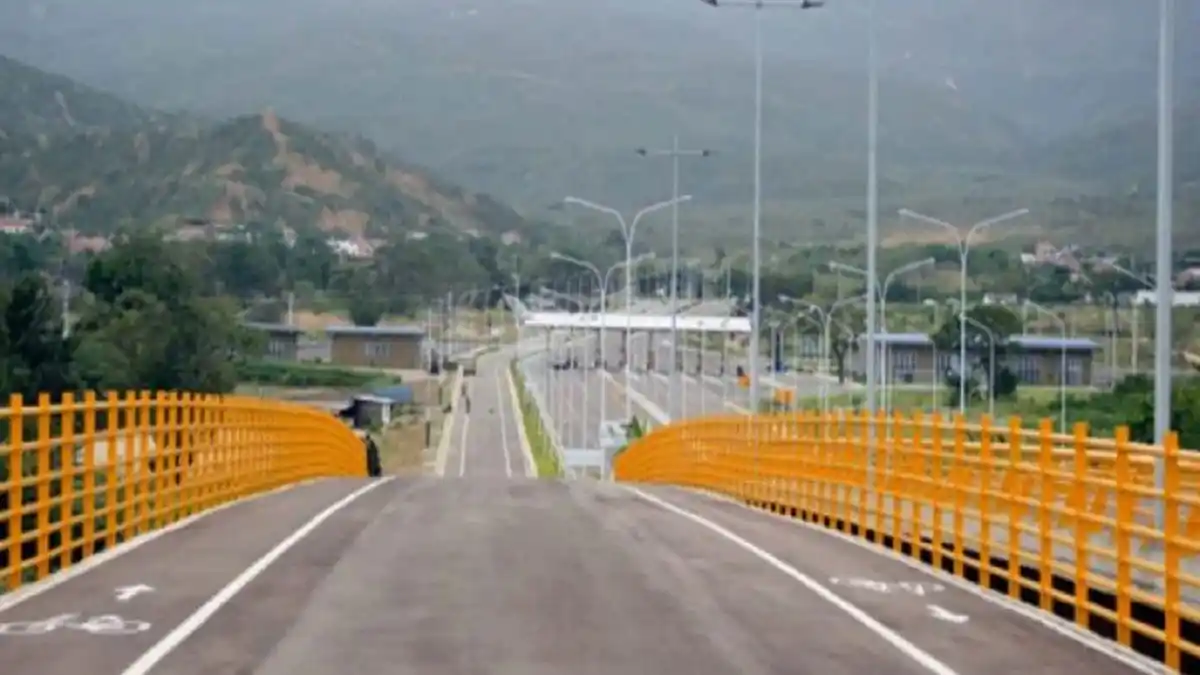 ¡PROMESA DE FREDDY BERNAL! En 90 días se abre el puente Tienditas