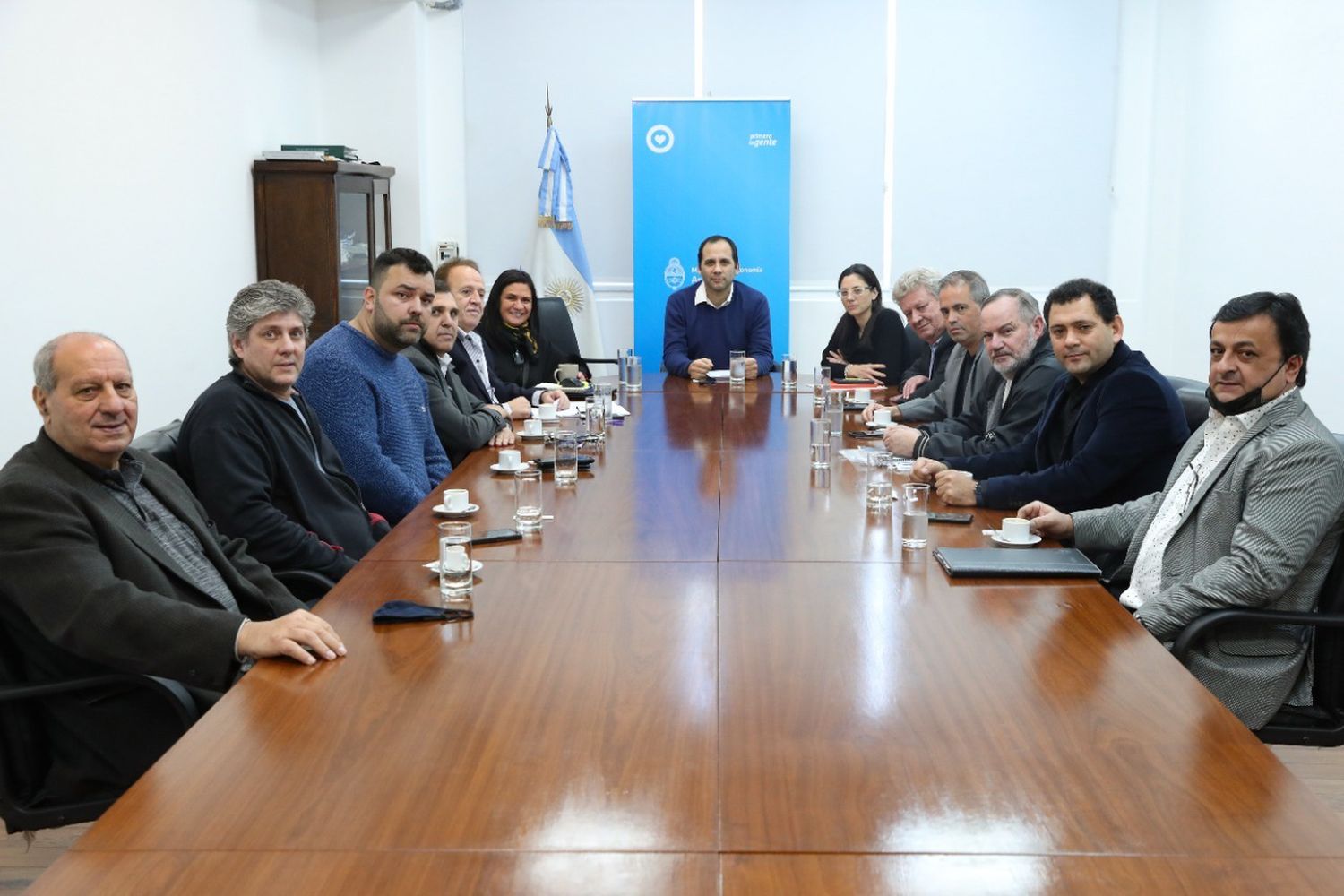 El secretario de Comercio Interior, Martín Pollera, acordó con representantes de las cámaras panaderas.