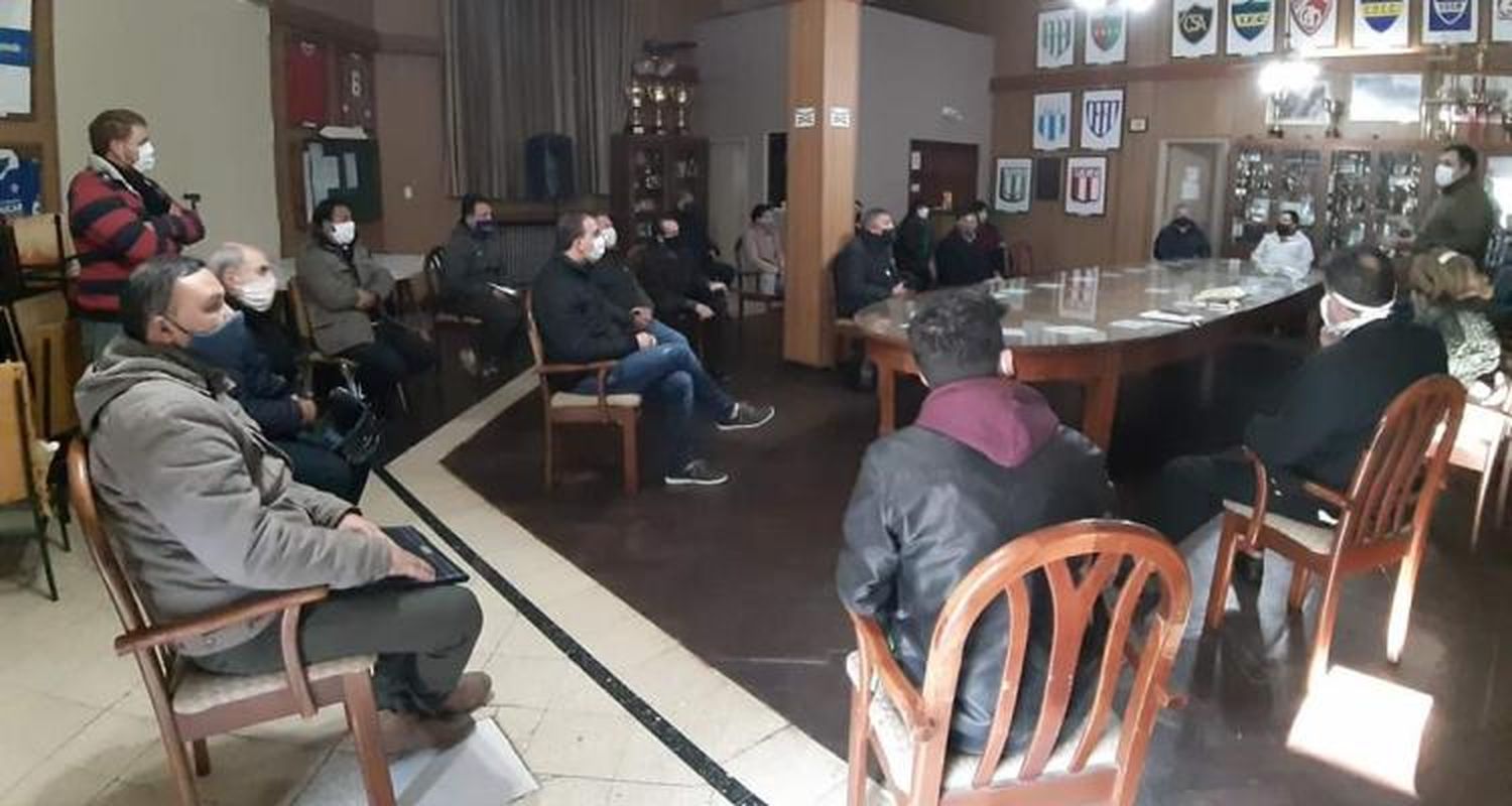 Qué se habló en la reunión entre el gobierno local y los referentes de comunidades religiosas que enviaron una carta a la Municipalidad