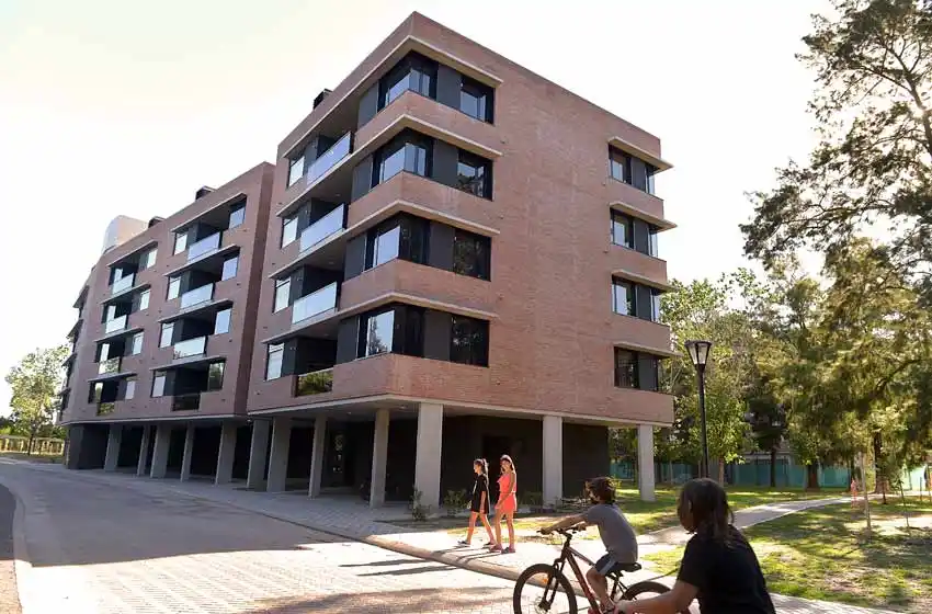 Entrega de nuevas unidades en Condominios Pilay Palos Verdes