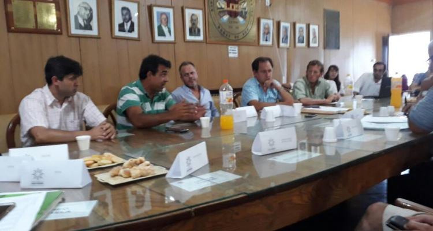 Aumento de la luz: El Centro de Comercio se reunió con la Mesa Multisectorial