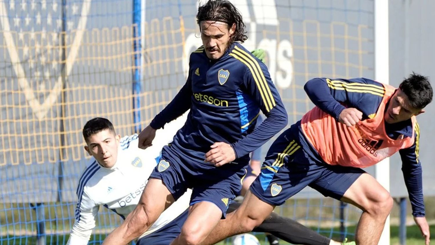 Edinson Cavani, en el entrenamiento de Boca en Ezeiza